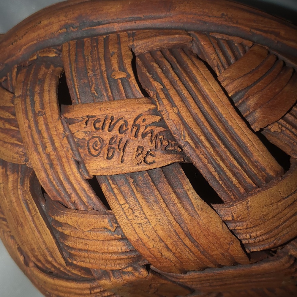 Ceramic Basket - Picture 4 of 6